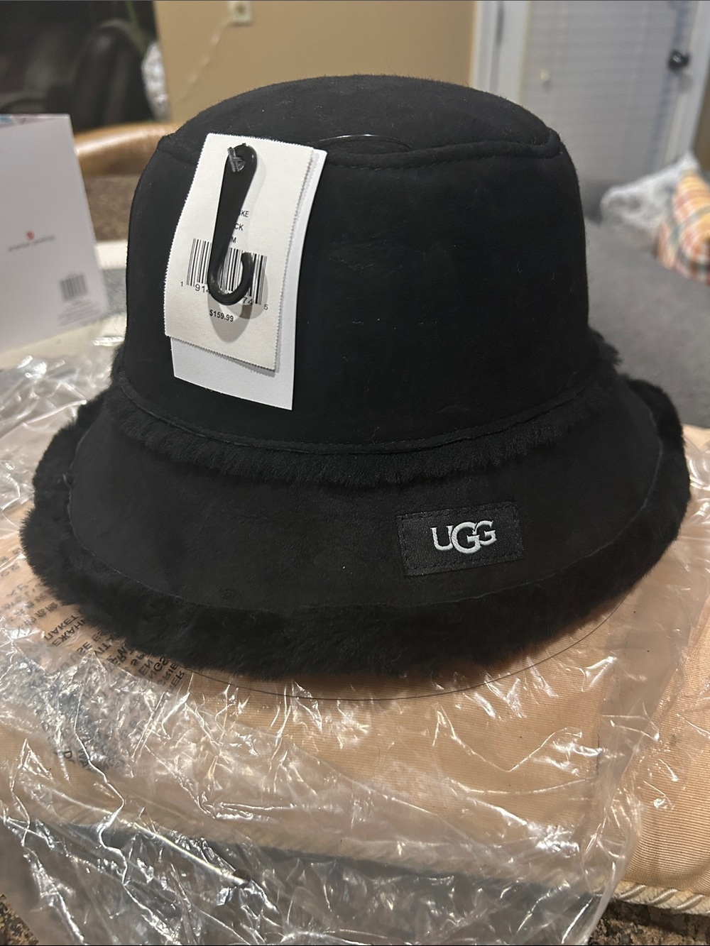UGG Black FOWNES BRO Shearling Bucket Hat with Logo Patch